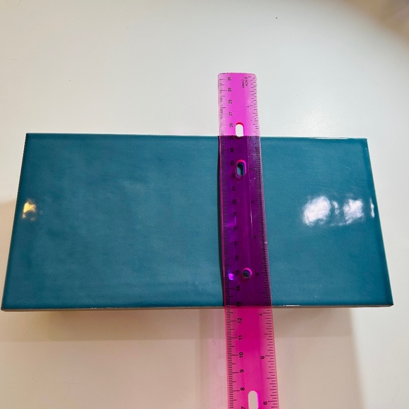 Aruba Marine Glossy Polished Ceramic Riser - Picture 4 of 7